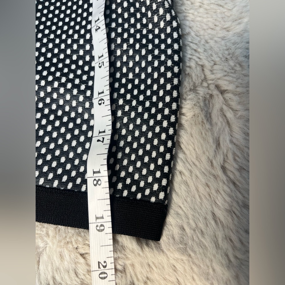 Bebe Pencil Women’s Skirt Black And White Size Small - Picture 8 of 11